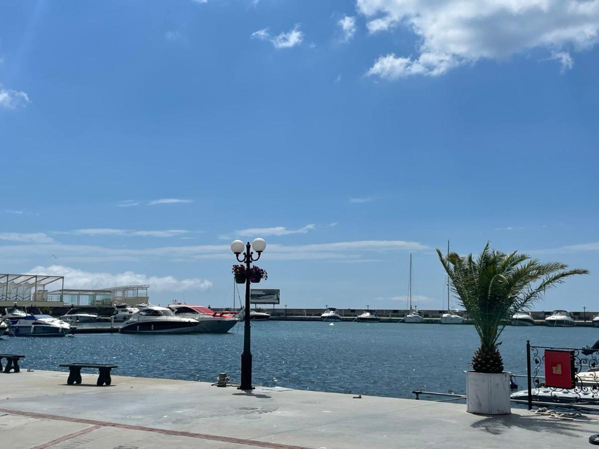 Апартаменти "Бриз" Sveti Vlas Extérieur photo
