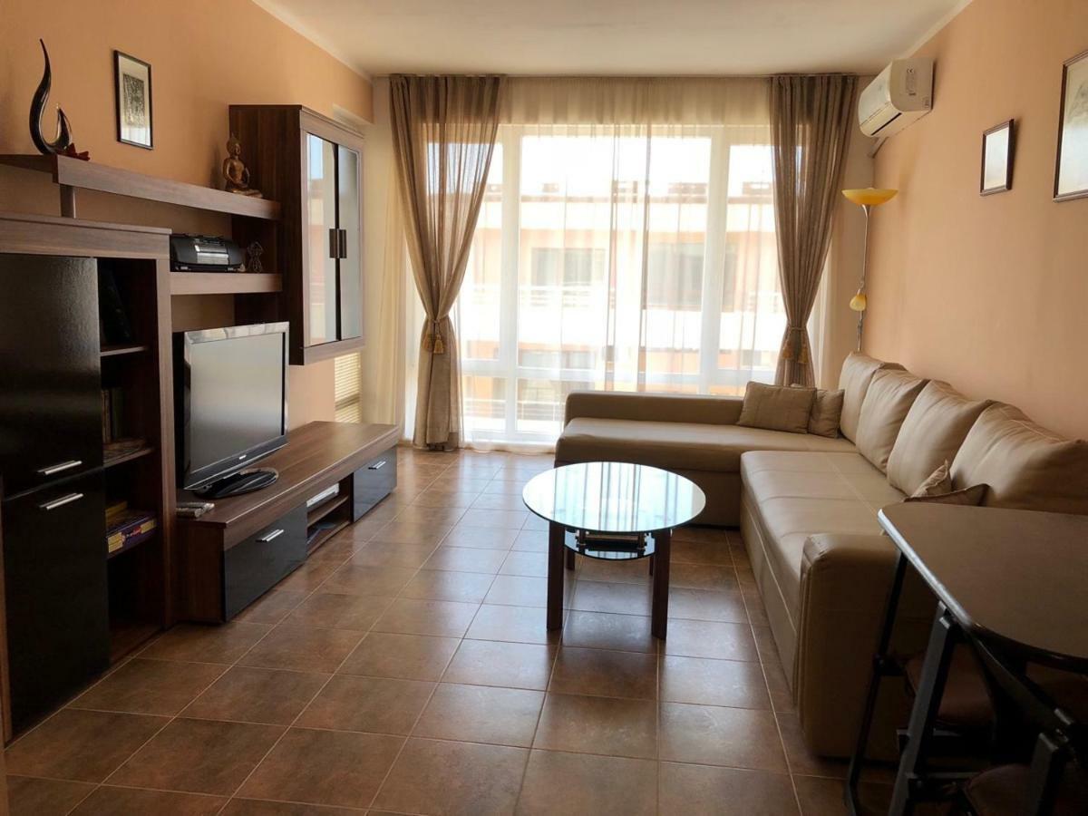 Апартаменти "Бриз" Sveti Vlas Extérieur photo